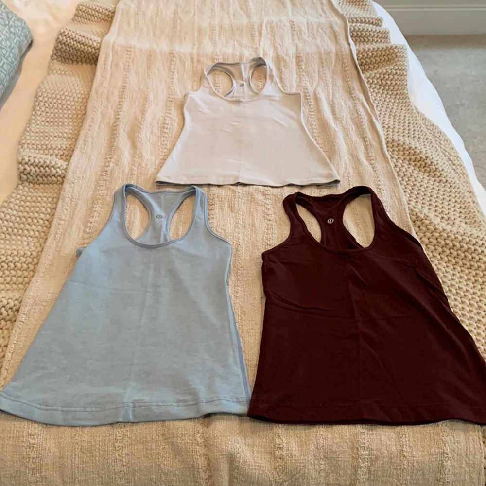 Lululemon tanks